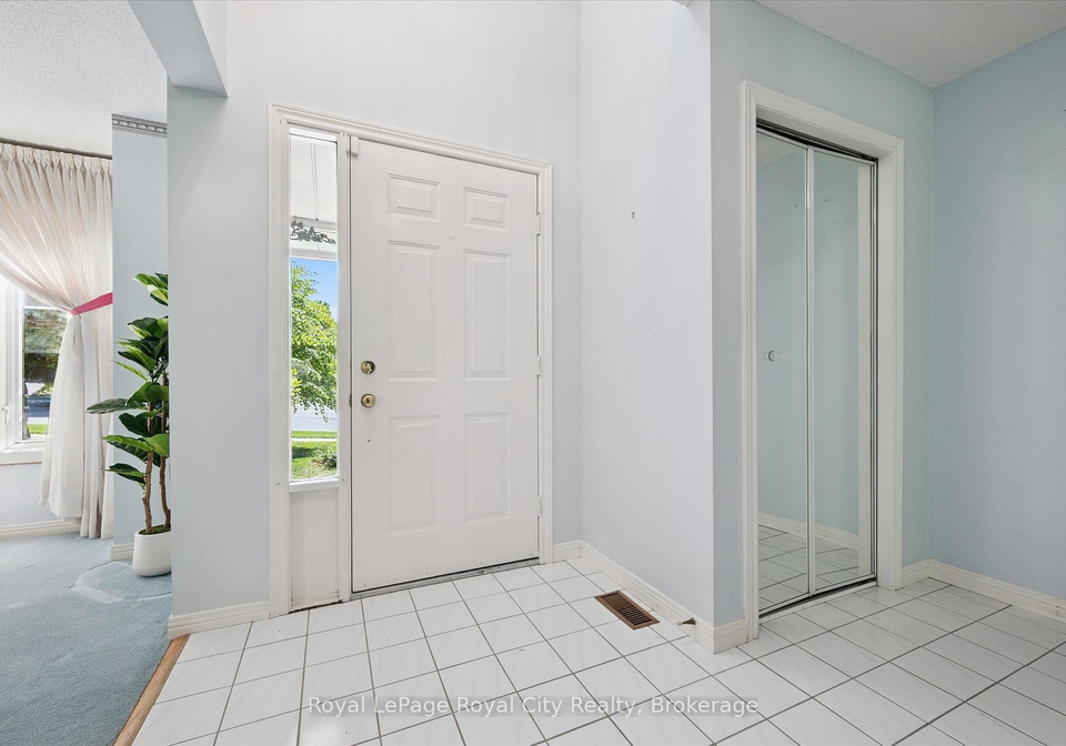 539-harvey-street-centre-wellington-ontario-x13227878