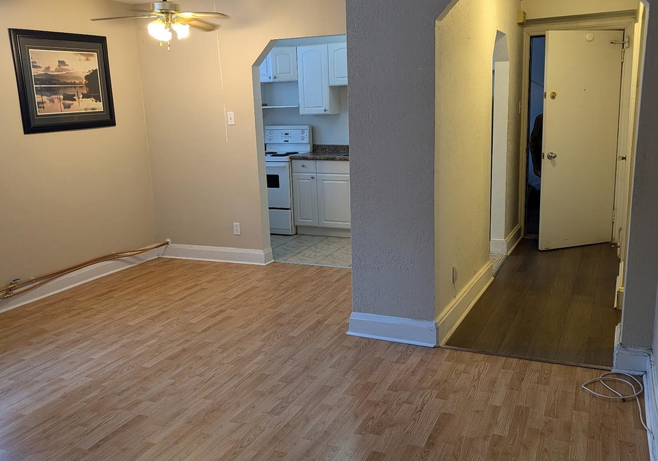 10-rockwood-place-hamilton-ontario-x13228100