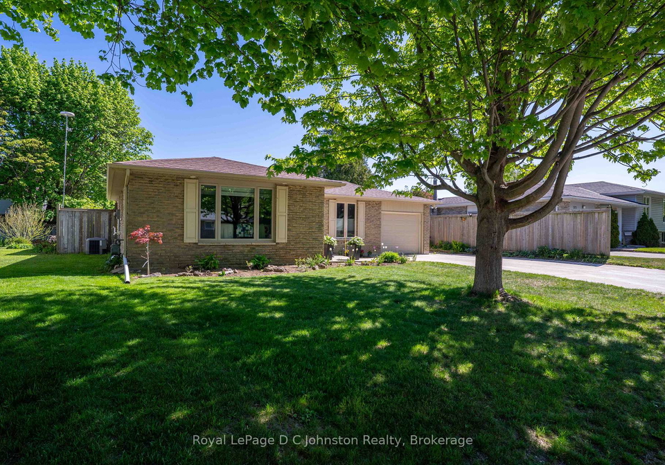 367-crawford-street-saugeen-shores-ontario-x13228134