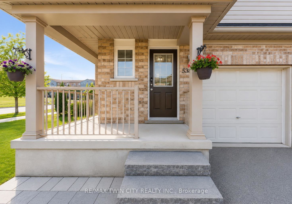 538-beaumont-crescent-kitchener-ontario-x13228136
