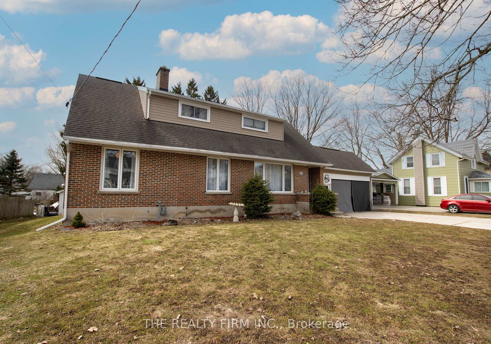 80-princess-street-w-central-huron-ontario-x13228262