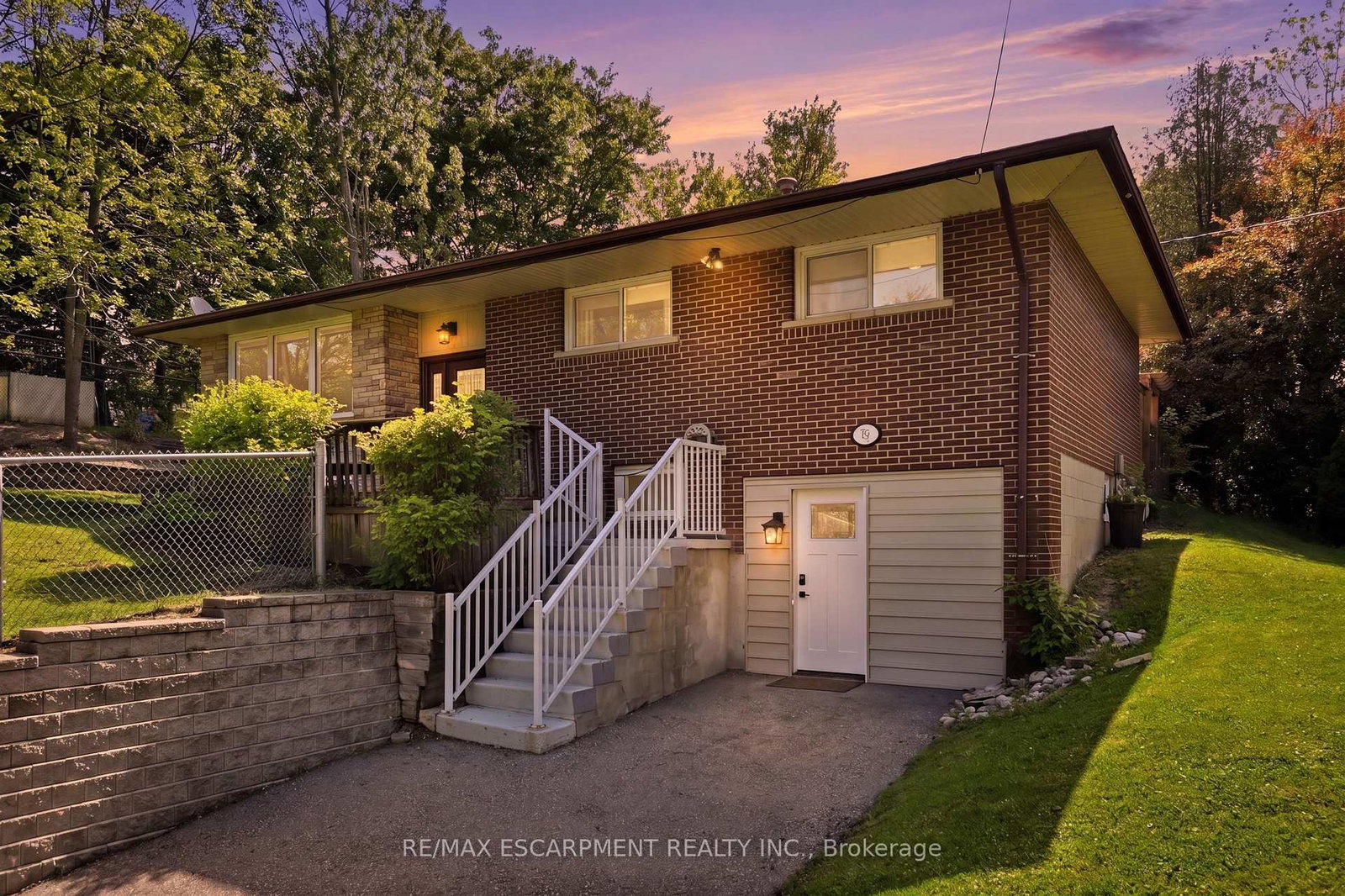 52-grand-avenue-haldimand-ontario-x13228590