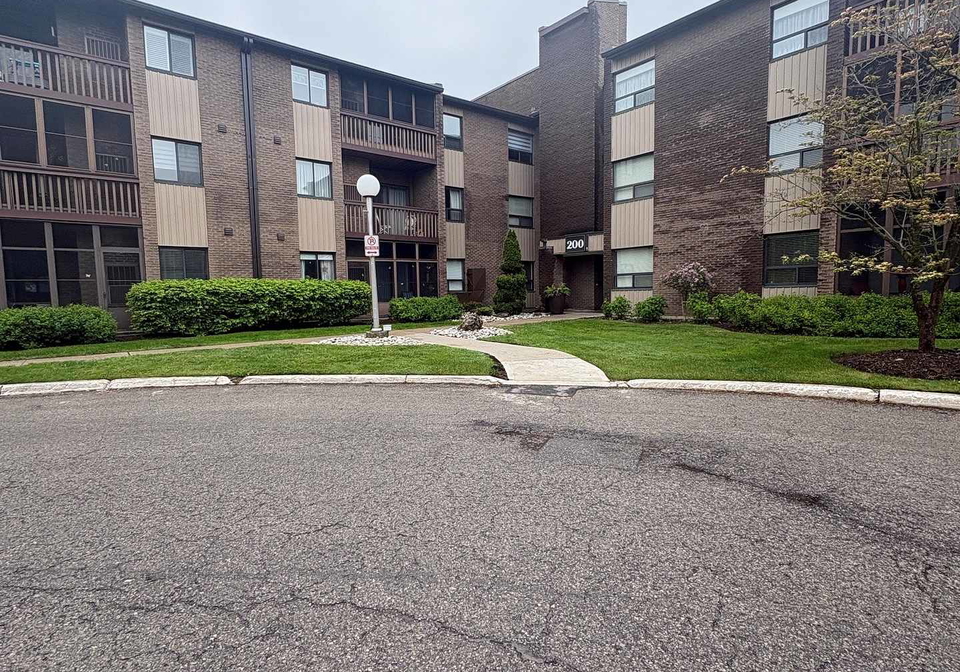 200-everglade-crescent-london-north-ontario-x13228736