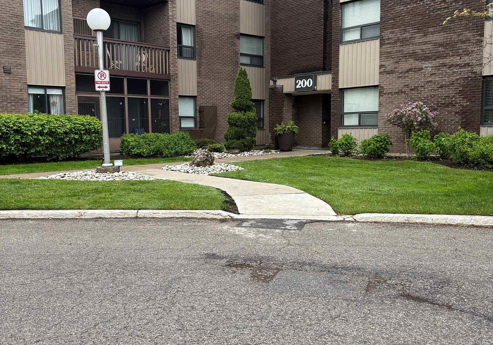 200-everglade-crescent-london-north-ontario-x13228736