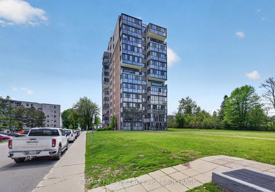 2-mowat-avenue-kingston-ontario-x13228796