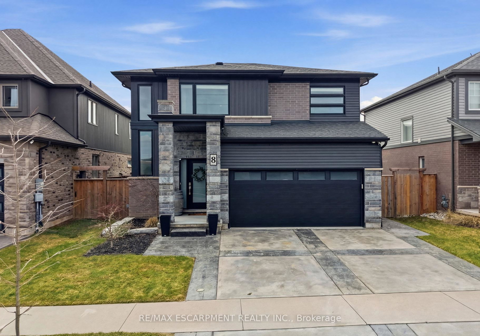 8-myrtle-street-pelham-ontario-x13228990