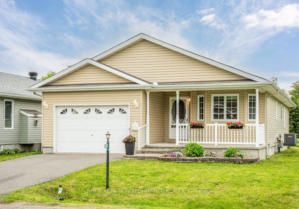 1008-ada-barrington-private-ottawa-ontario-x13229202