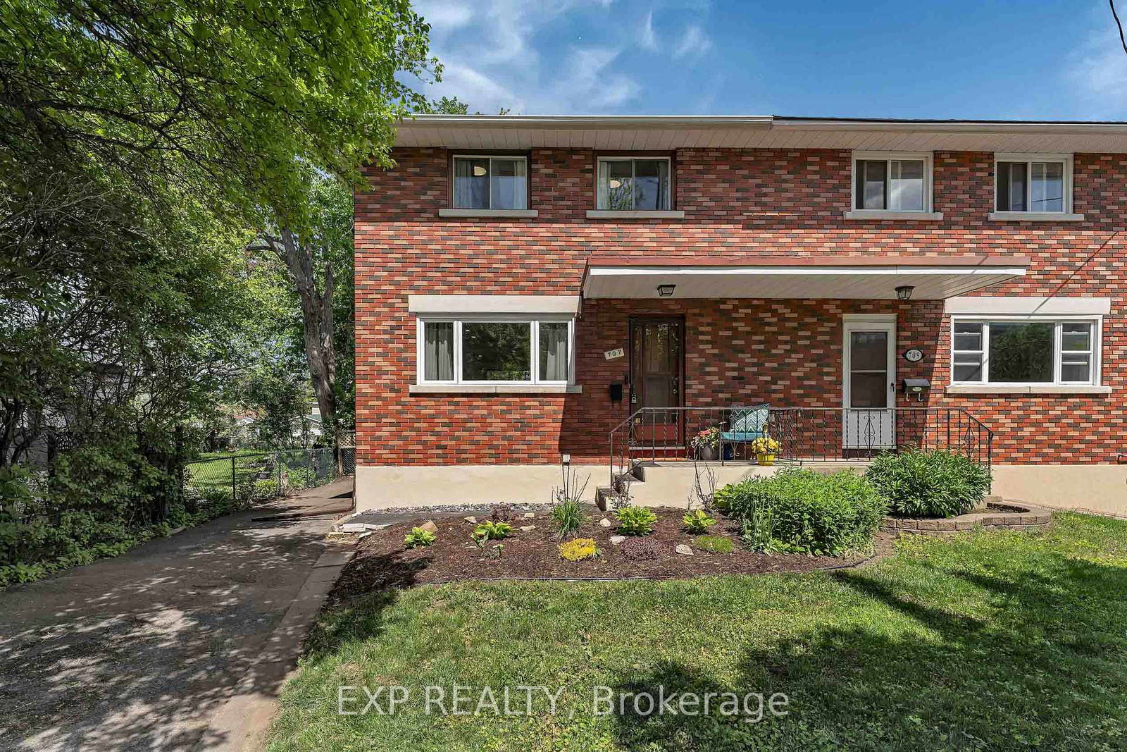 707-roosevelt-avenue-ottawa-ontario-x13229222