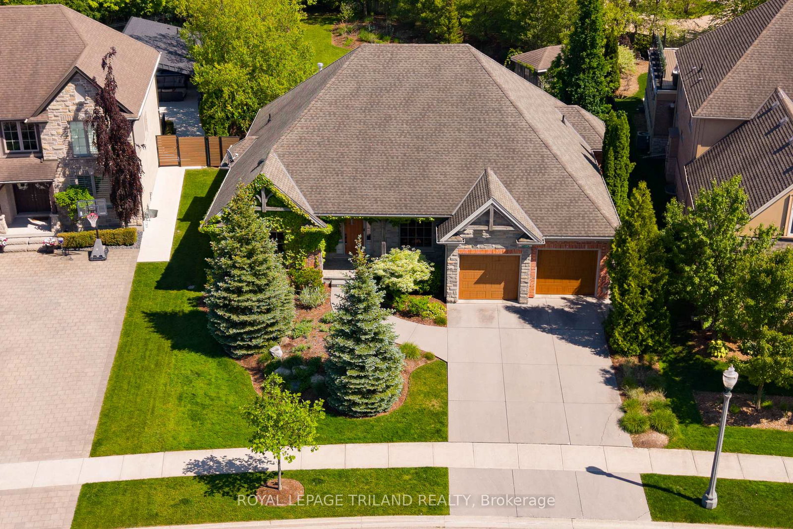683-eagletrace-drive-london-north-ontario-x13229264