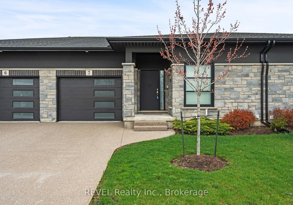 7138-e-parsa-street-e-niagara-falls-ontario-x13229282