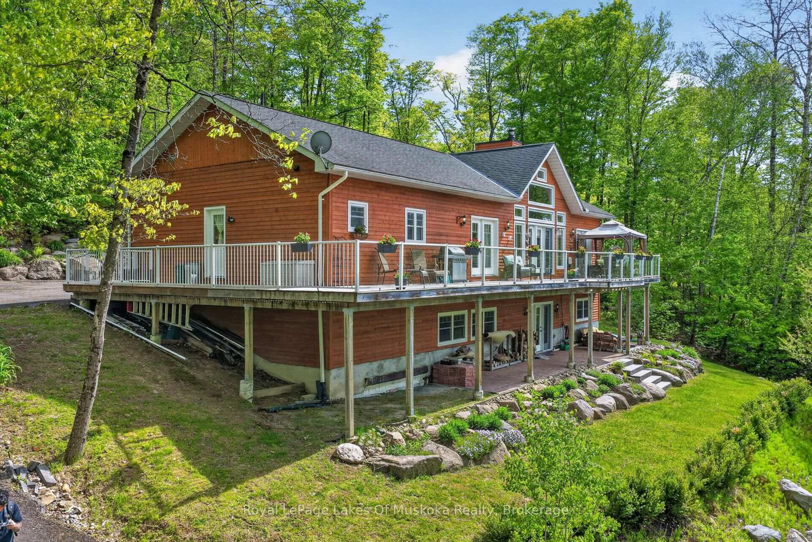 400-markles-road-huntsville-ontario-x13229310