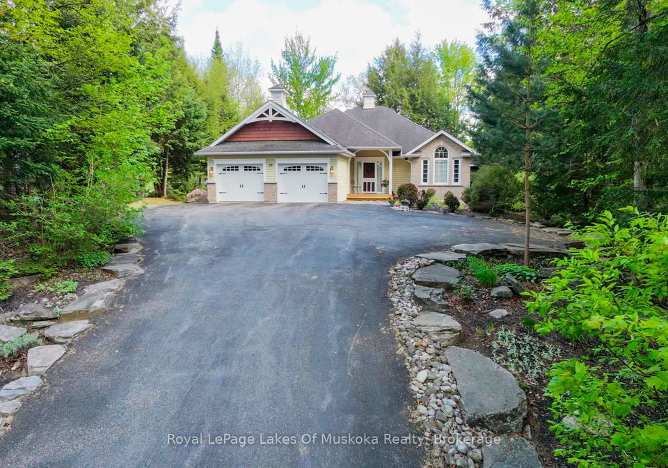 20-deerhurst-highlands-drive-huntsville-ontario-x13229366