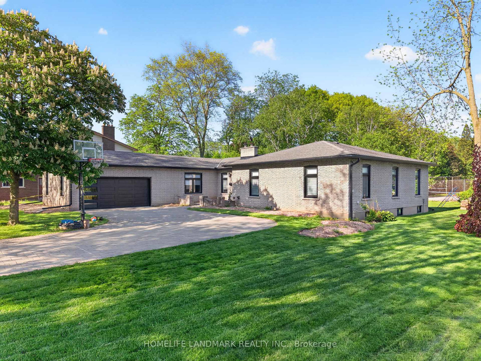 7123-mcmillan-drive-niagara-falls-ontario-x13229378