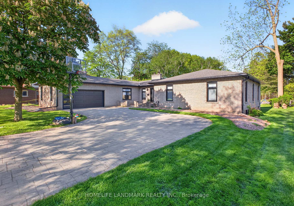7123-mcmillan-drive-niagara-falls-ontario-x13229378