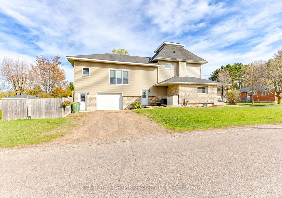 509-roy-street-e-laurentian-valley-ontario-x13229470