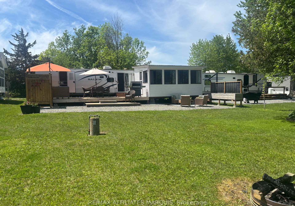 66-r48-private-rideau-lakes-ontario-x13229688