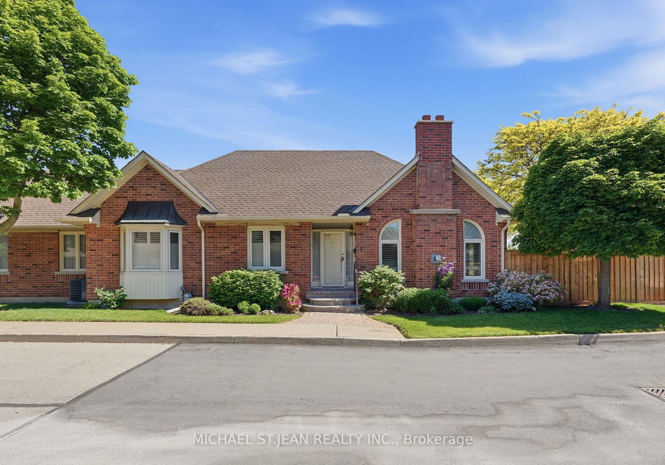 590-highway-8-hamilton-ontario-x13229692