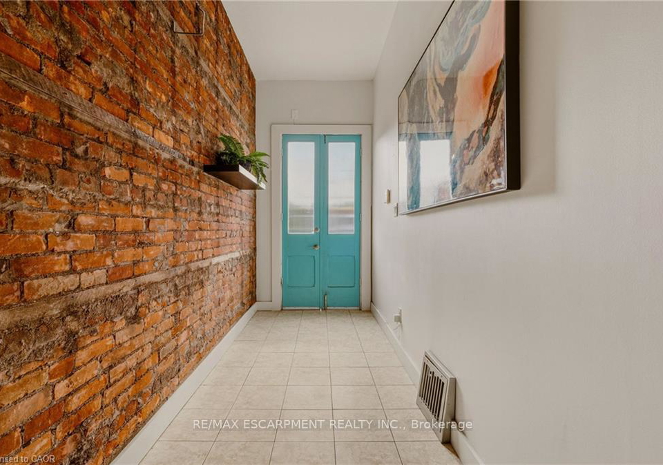 163-victoria-avenue-n-hamilton-ontario-x13229710