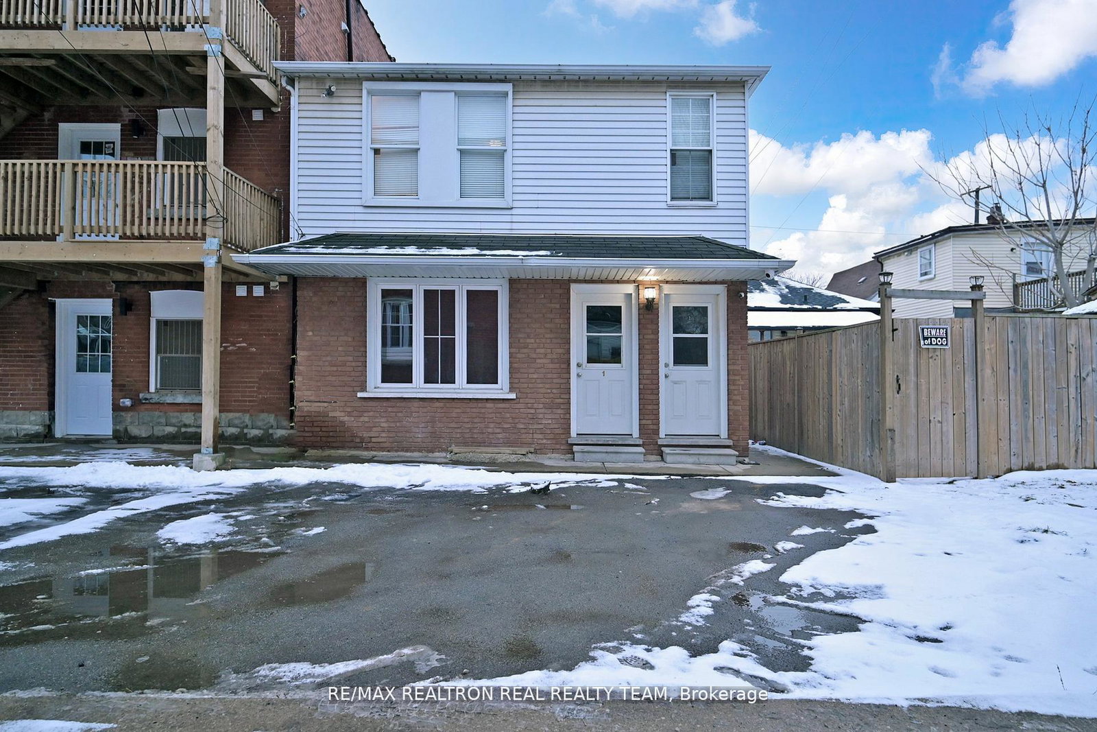 1129-cannon-street-e-hamilton-ontario-x13229712