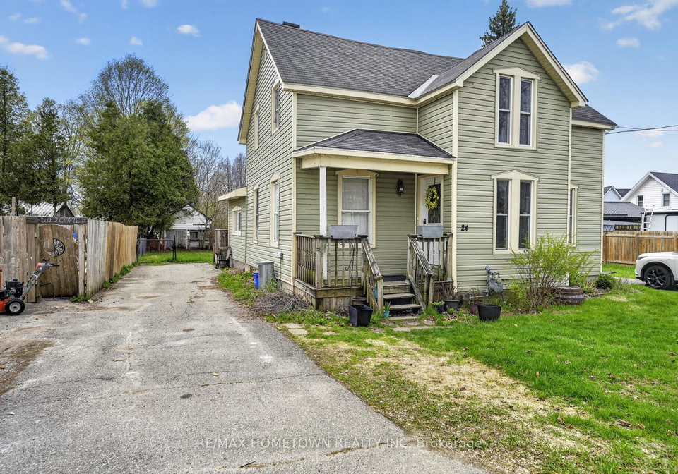 24-william-street-edwardsburghcardinal-ontario-x13229824