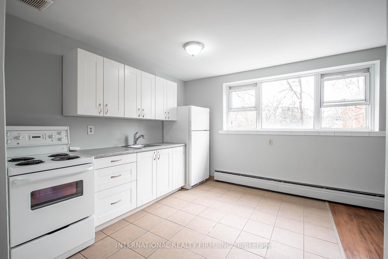 93-high-street-london-south-ontario-x13229826