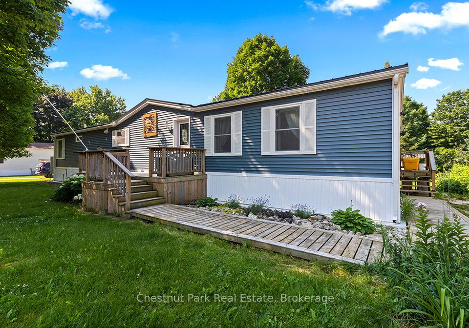 684138-sideroad-30-chatsworth-ontario-x13229860