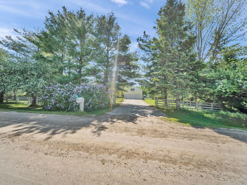8663-30th-side-road-centre-wellington-ontario-x13229956
