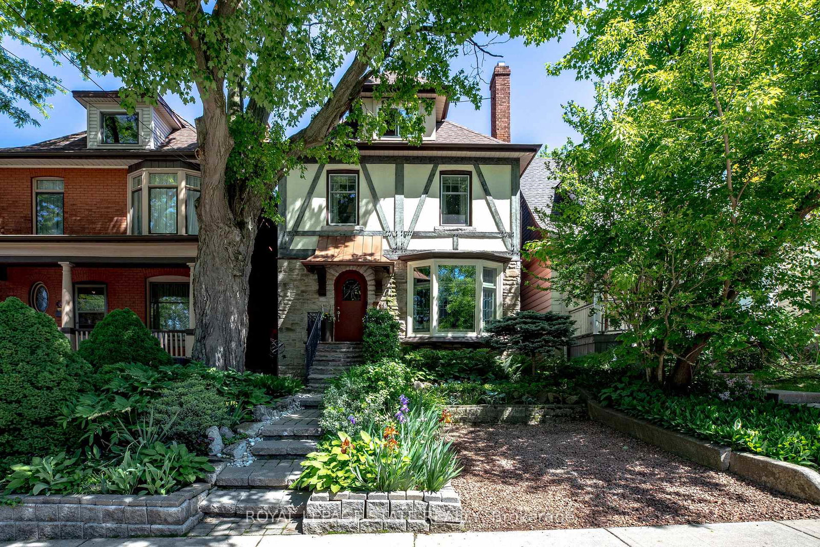 481-dundurn-street-s-hamilton-ontario-x13230242
