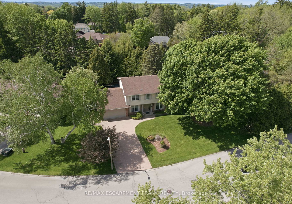39-maureen-avenue-hamilton-ontario-x13230256