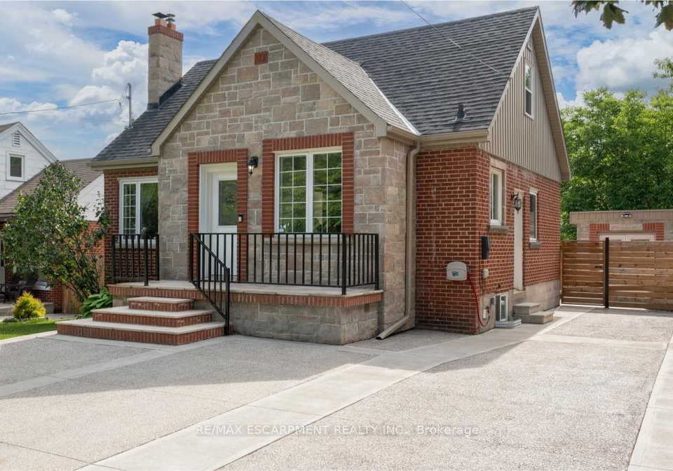 239-cloverdale-avenue-e-hamilton-ontario-x13230426