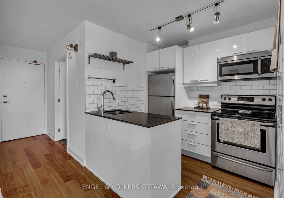 354-gladstone-avenue-ottawa-ontario-x13230490