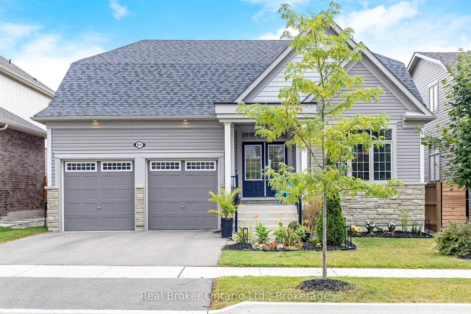 61-kirvan-street-centre-wellington-ontario-x13230586