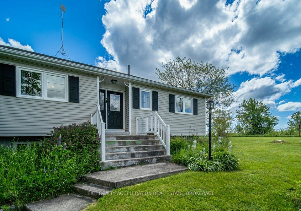 1225-townline-road-loyalist-ontario-x13230696