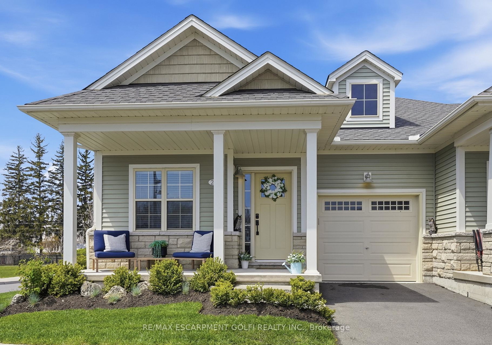 22-south-coast-circle-fort-erie-ontario-x13231094