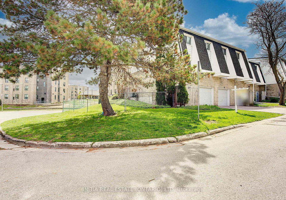 40-fairfax-court-london-north-ontario-x13231332