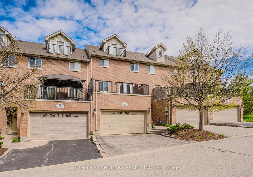 7-whitehall-lane-cambridge-ontario-x13231516