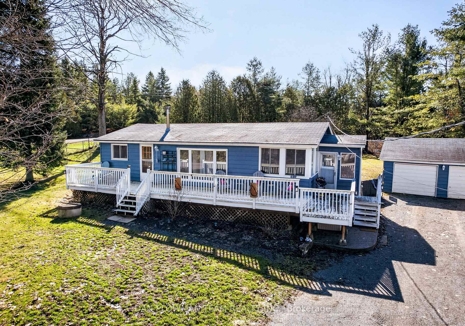 1545-westview-crescent-selwyn-ontario-x13231532