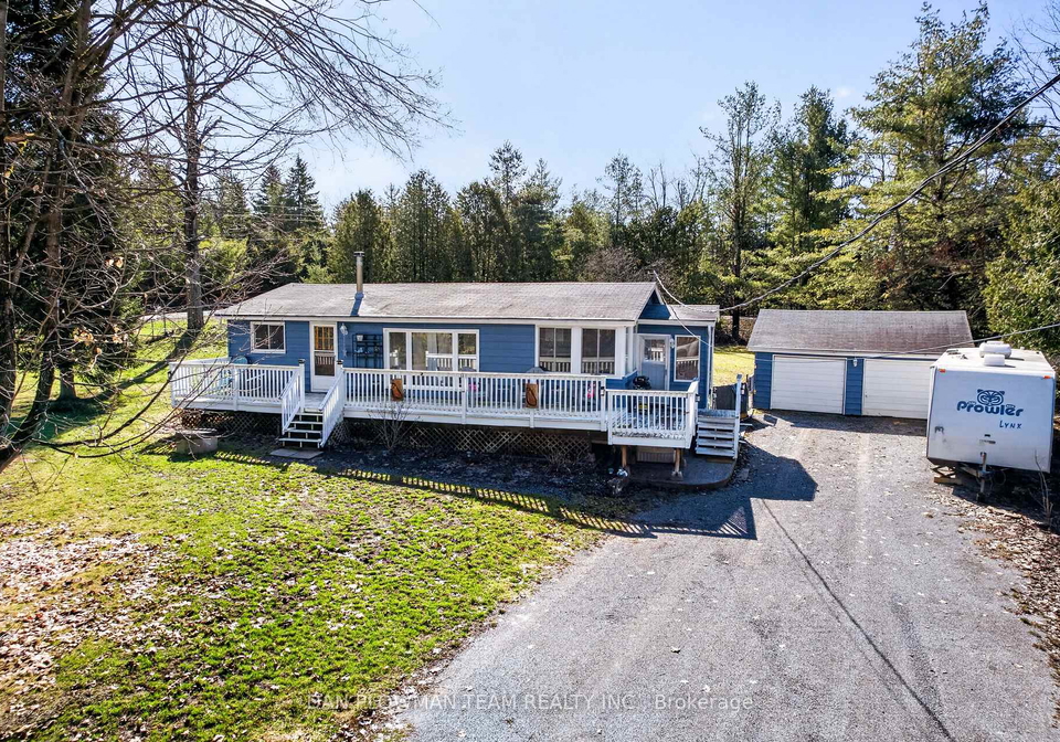 1545-westview-crescent-selwyn-ontario-x13231532