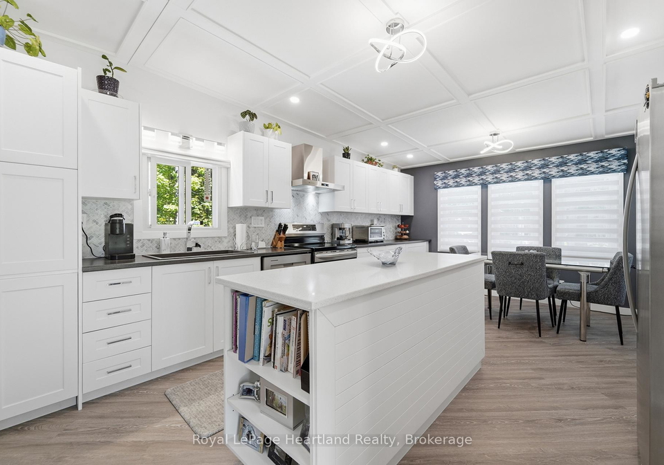 205-chestnut-drive-central-huron-ontario-x13231776
