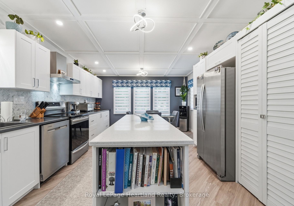 205-chestnut-drive-central-huron-ontario-x13231776