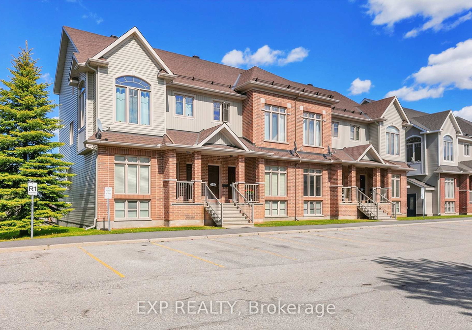 555-reardon-private-ottawa-ontario-x13231786