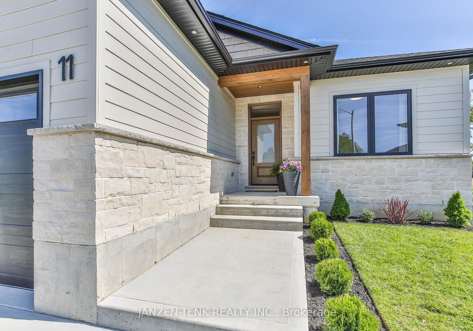 11-charles-court-bayham-ontario-x13232382
