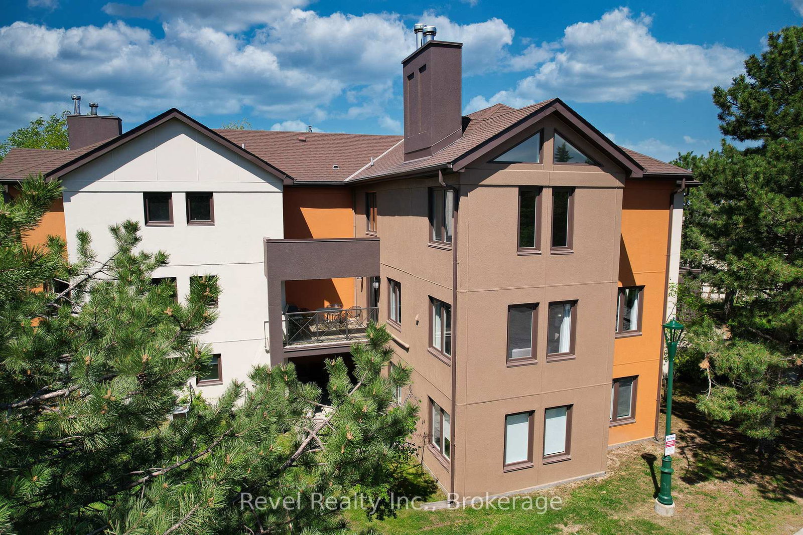 169-jozo-weider-boulevard-blue-mountains-ontario-x13232408