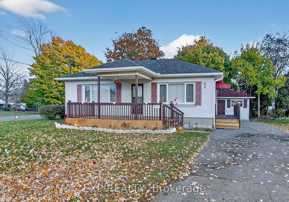 41-hwy-5-w-street-south-dundas-ontario-x13232700