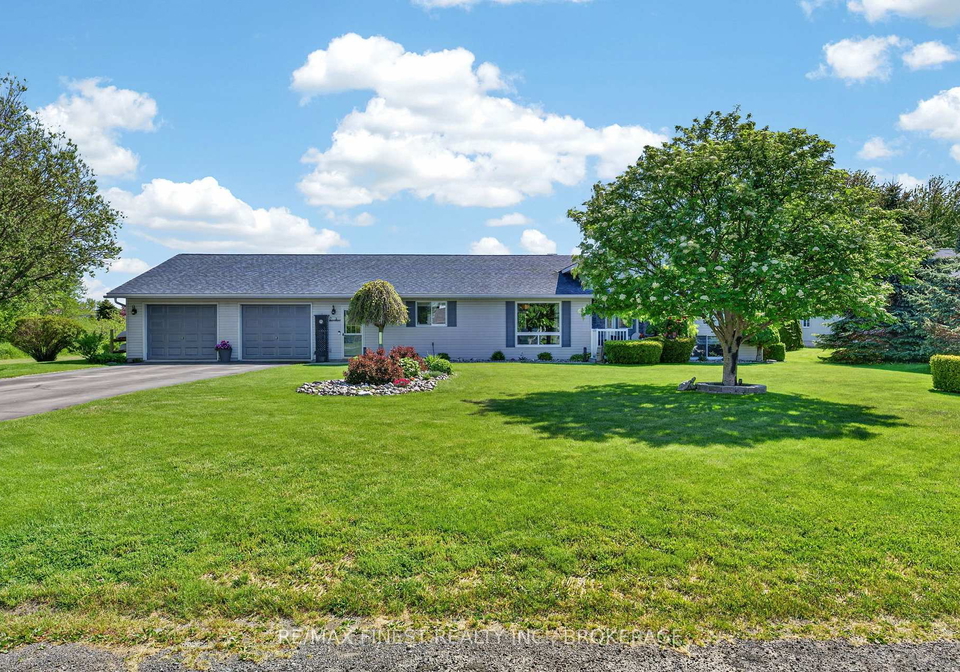 3-mary-avenue-prince-edward-county-ontario-x13232798
