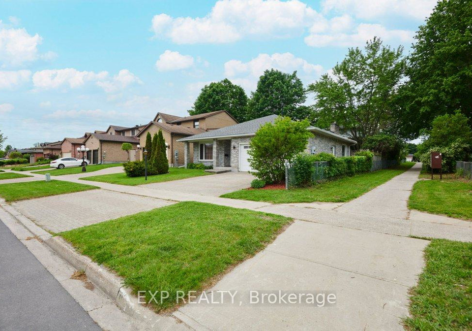 160-beley-street-brockville-ontario-x13232810