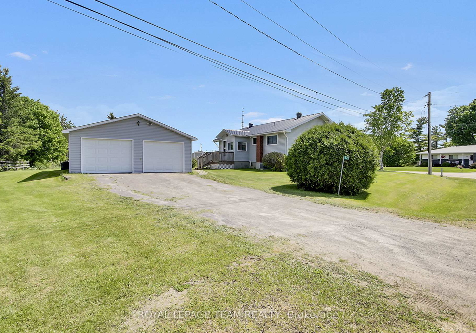 929-munro-drive-mcnabbraeside-ontario-x13232878