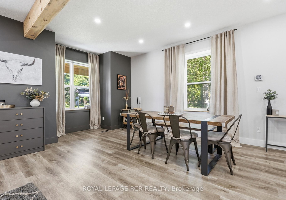 281-smith-street-wellington-north-ontario-x13232930