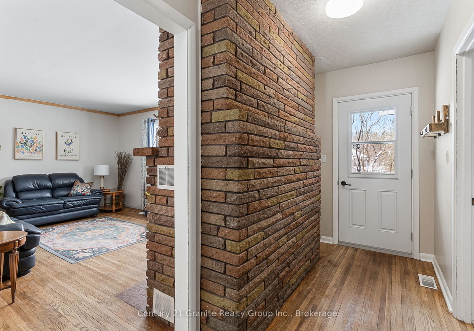 1523-county-road-21-minden-hills-ontario-x13232946