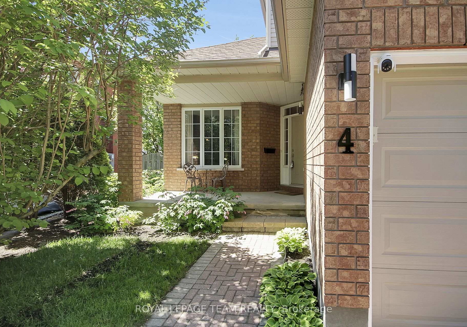 4-maple-stand-way-ottawa-ontario-x13232968